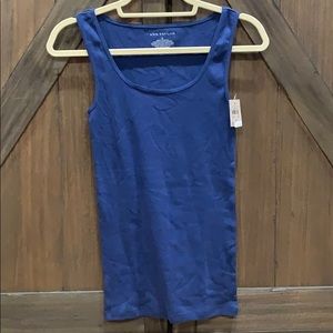 Long cotton Ann Taylor u neck tank top in blue, S